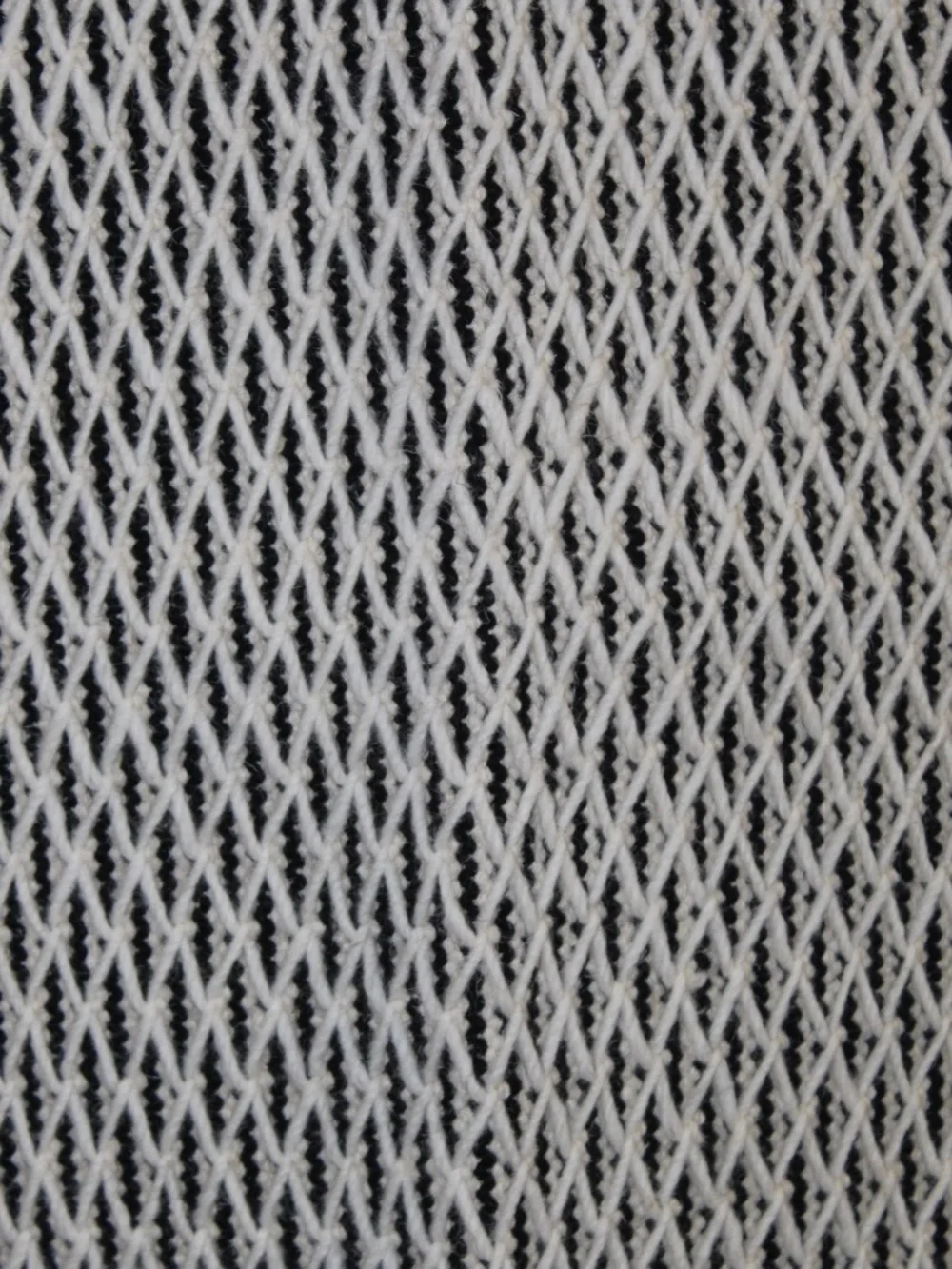 Williams Sonoma Textured Diamond Weave Pillow Cover.  Sz. 24